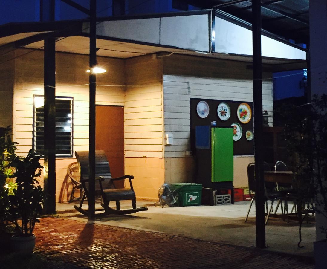 Bed Time Hostel Chiangrai เชียงราย ภายนอก รูปภาพ