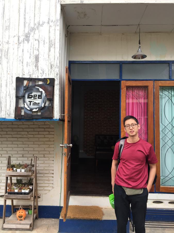 Bed Time Hostel Chiangrai เชียงราย ภายนอก รูปภาพ